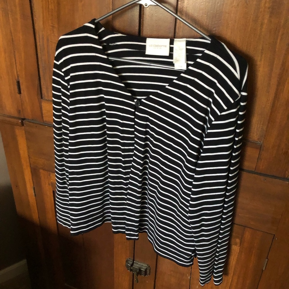 Short sweater/jacket - Picture 2 of 4